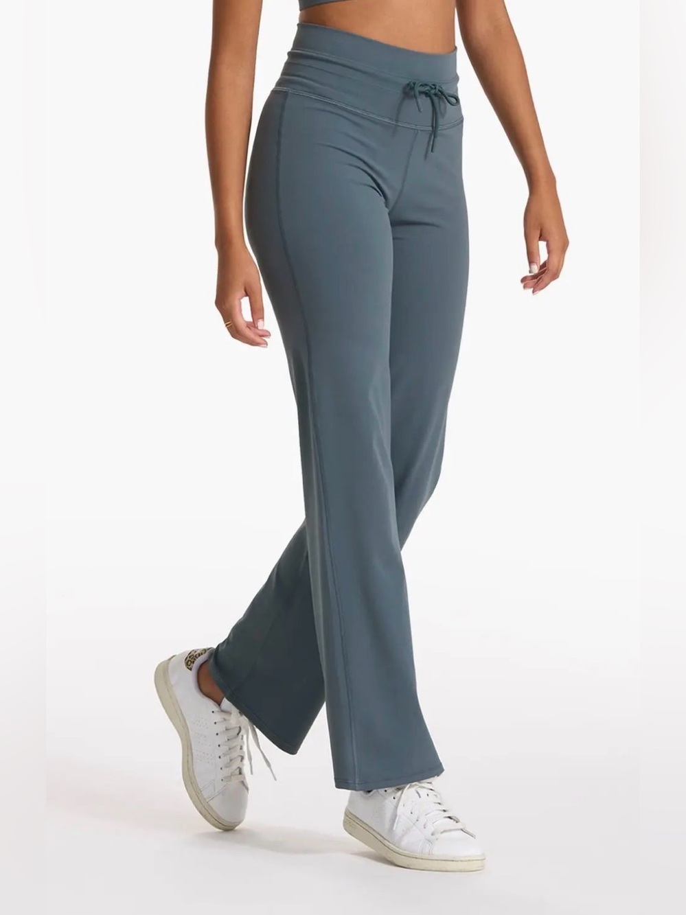 Vuori Daily Wide Leg Leggings